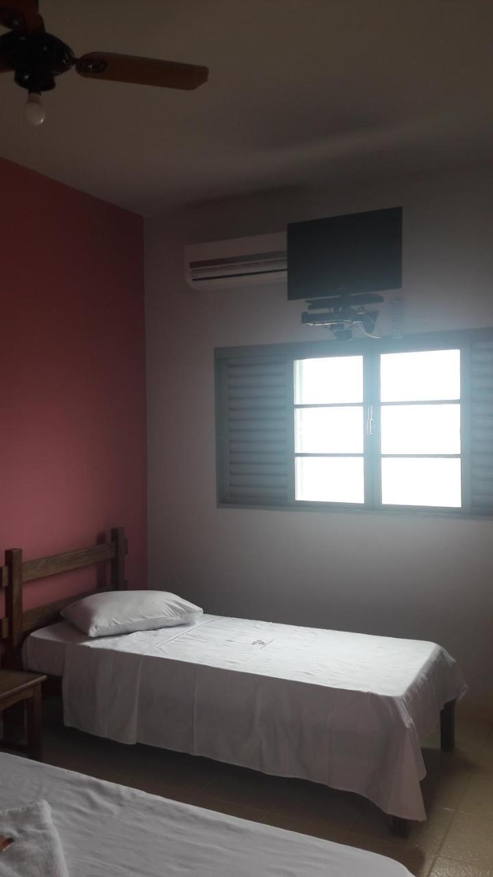 Jp Hotel Delfinópolis Esterno foto